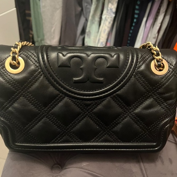 Tory Burch Fleming Convertible Shoulder Bag - Picture 2 of 4